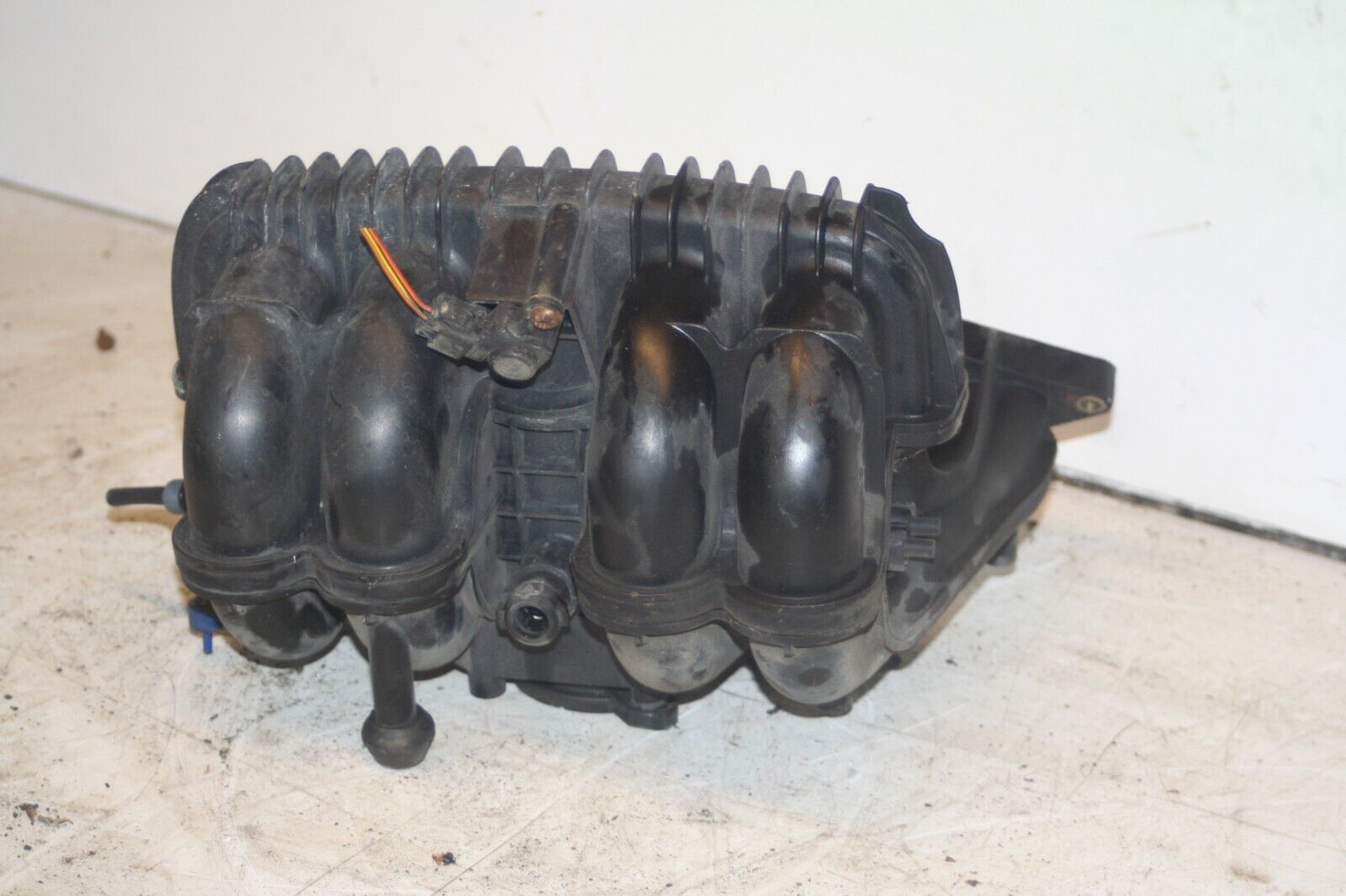 2000 MERCEDES C CLASS W202. INTAKE MANIFOLD - Image 3