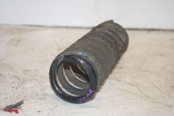 2000 MERCEDES C CLASS W202. REAR SPRING