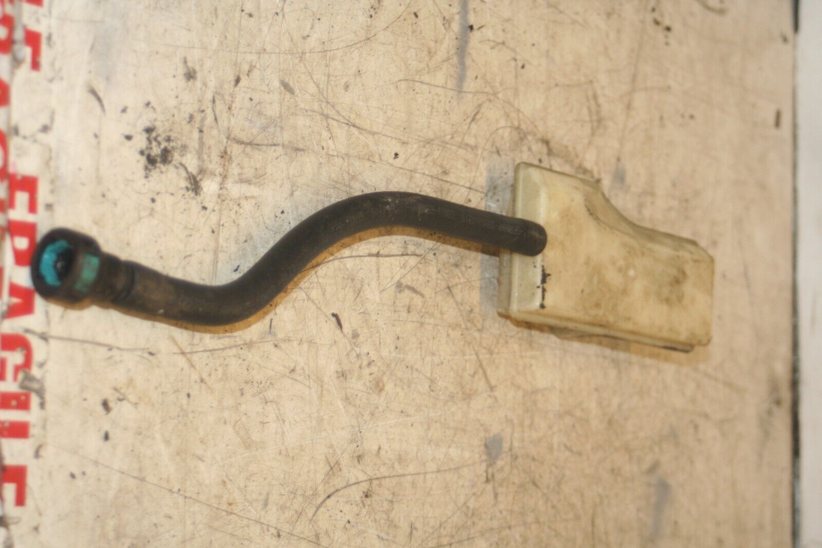 2011 FORD S MAX TITANIUM ECOBOOST. BRAKE FLUID RESERVOIR BOTTLE - Image 2