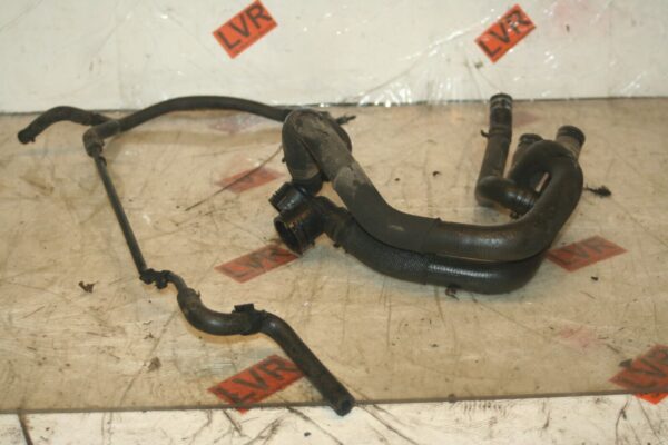 2005 VOLKSWAGEN GOLF MK5. COOLANT PIPES - Image 2