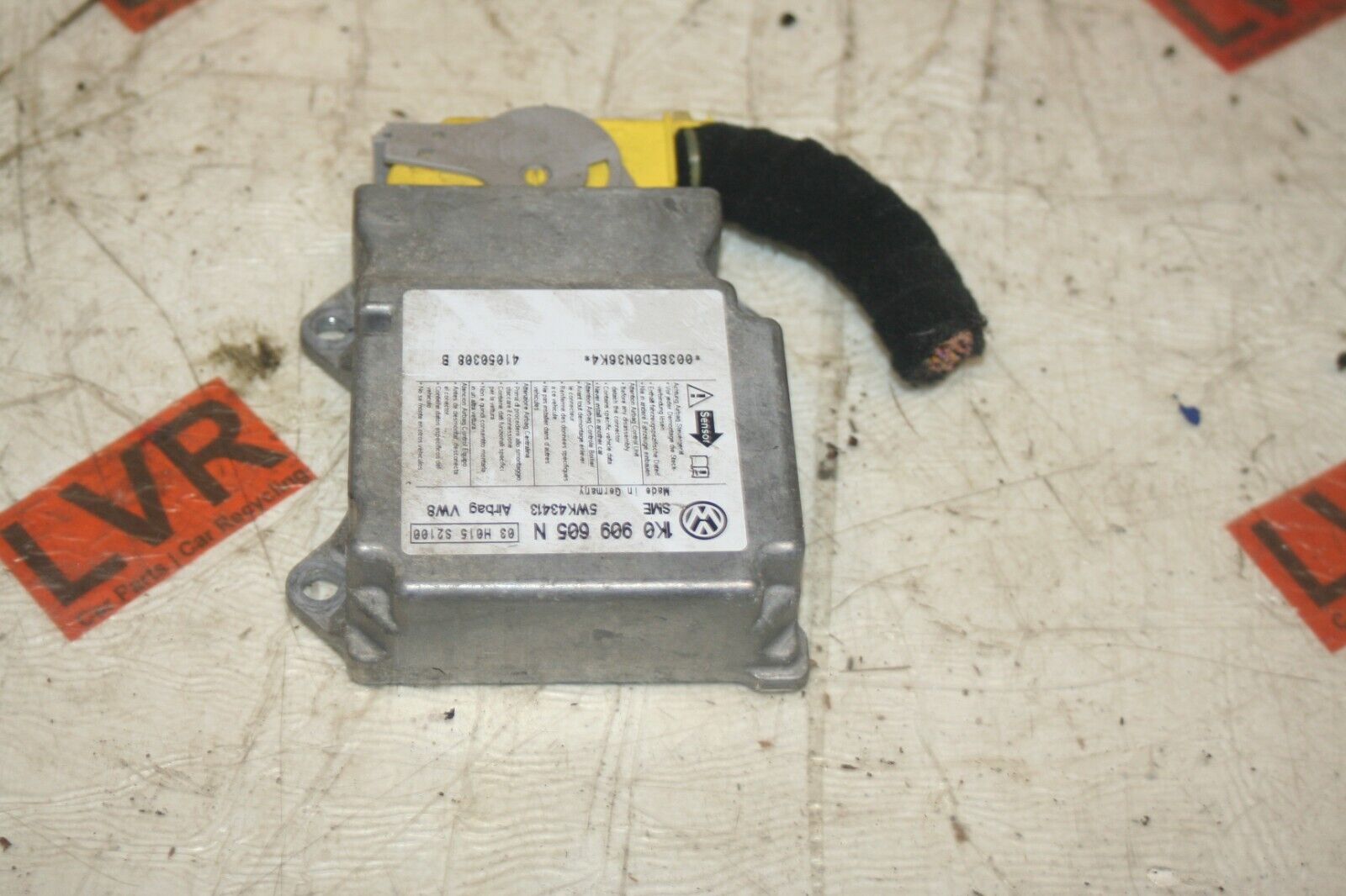 2005 VOLKSWAGEN GOLF MK5. AIRBAG ECU 1K0909605N