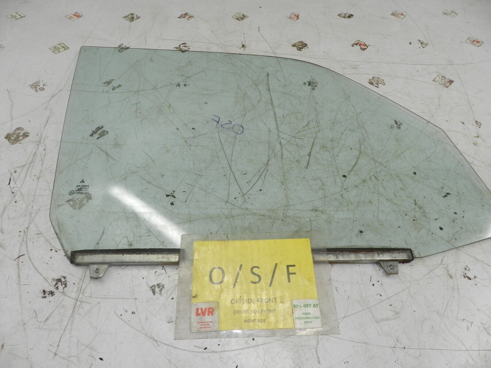 2006 MITSUBISHI SHOGUN PININ DRIVER SIDE FRONT WINDOW GLASS
