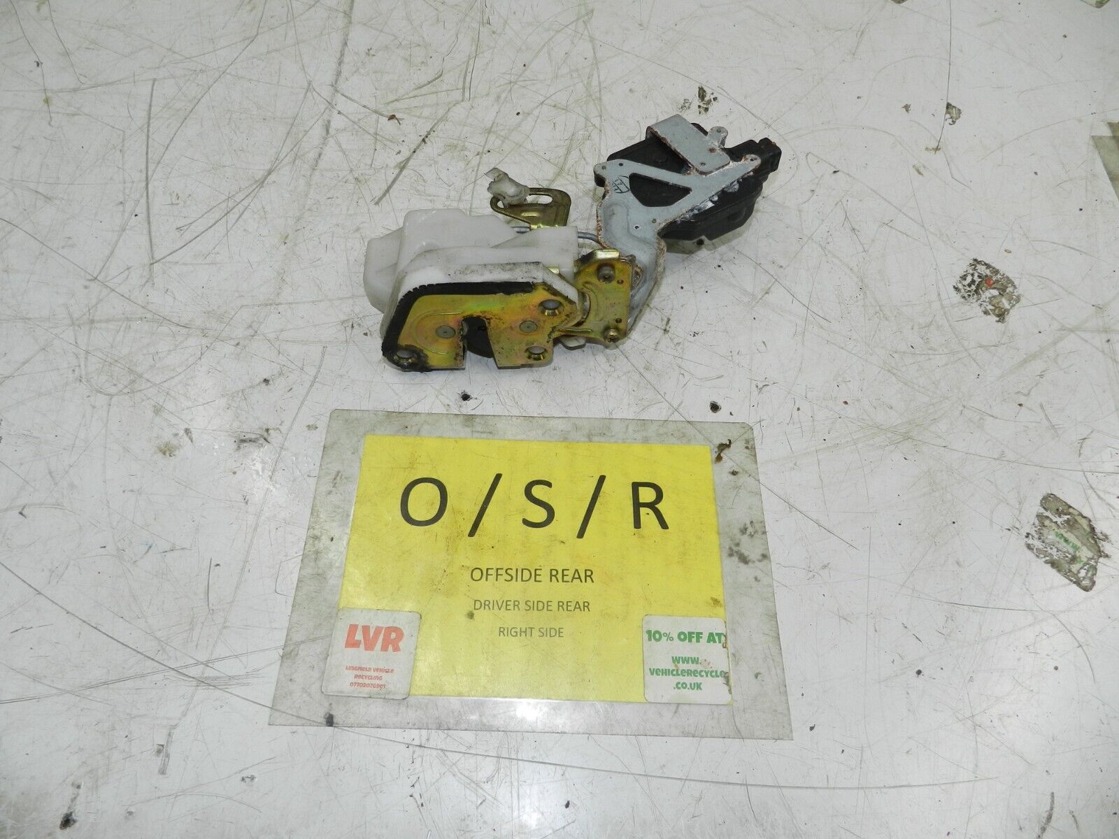 2006 MITSUBISHI SHOGUN PININ DRIVER SIDE REAR DOOR LOCK MOTOR MECHANISM LATCH