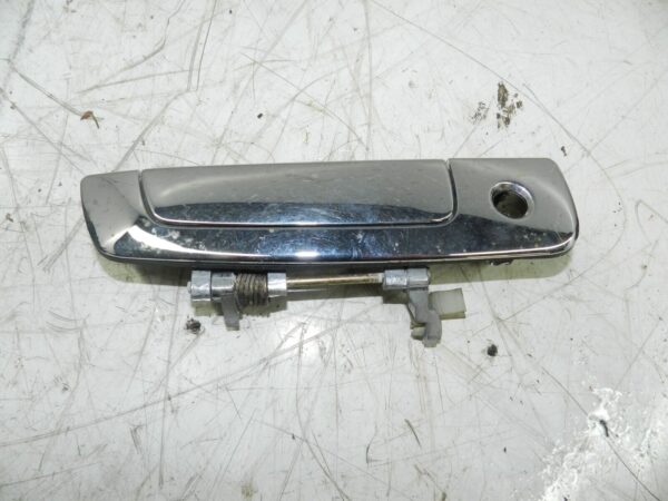 2006 MITSUBISHI SHOGUN PININ DRIVER SIDE FRONT DOOR HANDLE IN CHROME - Image 2