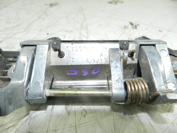 2006 MITSUBISHI SHOGUN PININ DRIVER SIDE FRONT DOOR HANDLE IN CHROME - Image 4