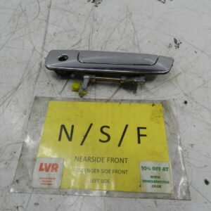 2006 MITSUBISHI SHOGUN PININ PASSENGER SIDE FRONT DOOR HANDLE IN CHROME