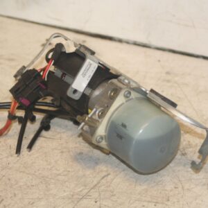 2004 VOLKSWAGEN CONVERTIBLE BEETLE 1.8T. ELECTRIC ROOF PUMP