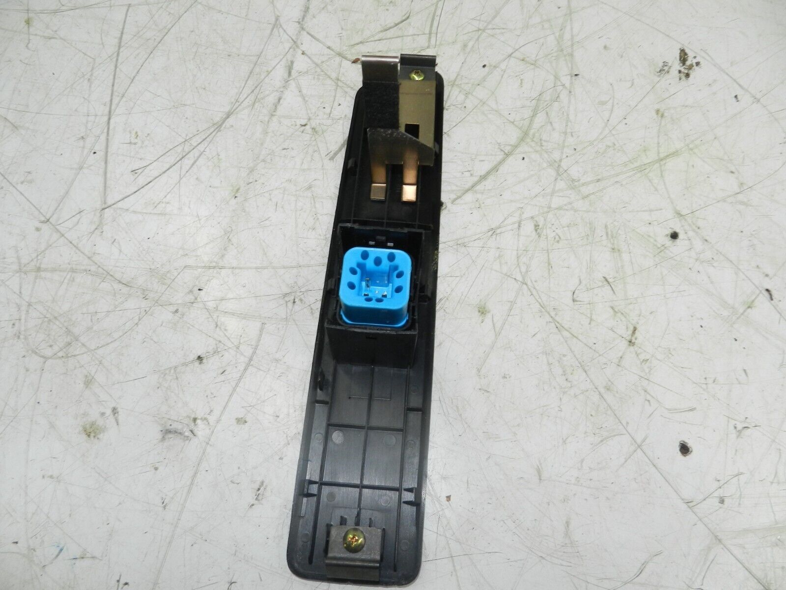 2006 MITSUBISHI SHOGUN PININ PASSENGER SIDE FRONT WINDOW SWITCH - Image 2