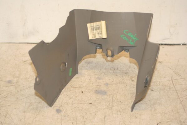 2004 VOLKSWAGEN CONVERTIBLE BEETLE 1.8T. CENTRE CONSOLE PLASTRIC TRIM - Image 3