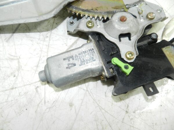 2006 MITSUBISHI SHOGUN PININ DRIVER SIDE REAR WINDOW REGULATOR AND MOTOR - Image 4
