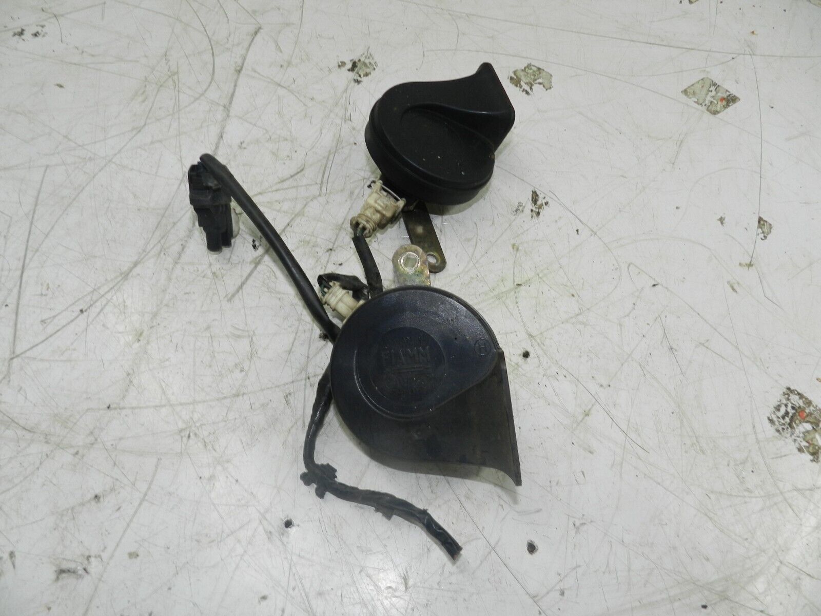2006 MITSUBISHI SHOGUN PININ HORNS