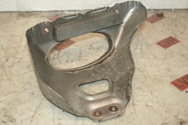 2005 VOLKSWAGEN GOLF MK5. EXHAUST HEAT SHIELD - Image 2