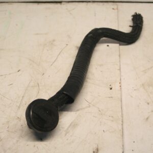 2001 LAND ROVER DISCOVERY 2 TD5. CRANK CASE BREATHER PIPE