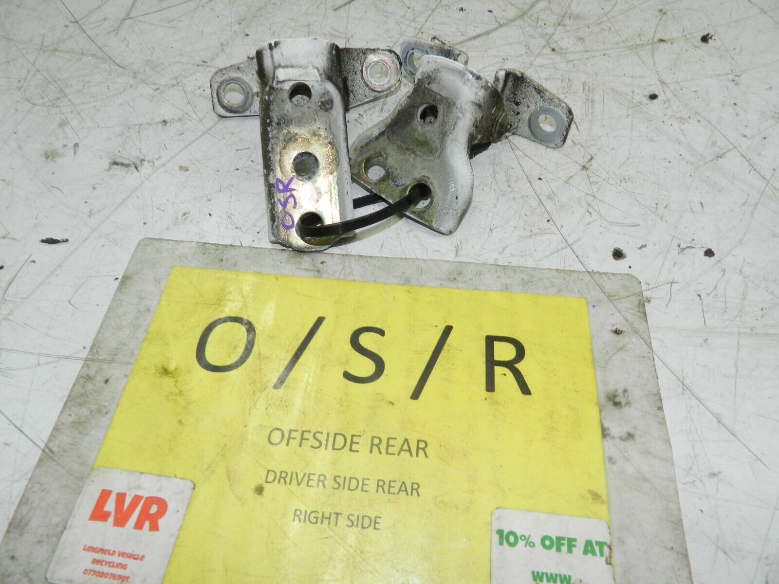 2006 MITSUBISHI SHOGUN PININ DRIVER SIDE REAR DOOR HINGES - Image 2