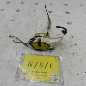 2006 MITSUBISHI SHOGUN PININ PASSENGER SIDE FRONT DOOR LOCK MOTOR MECHANISM LOCK
