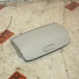 2005 VOLKSWAGEN GOLF MK5. SUN GLASSES HOLDER POCKET
