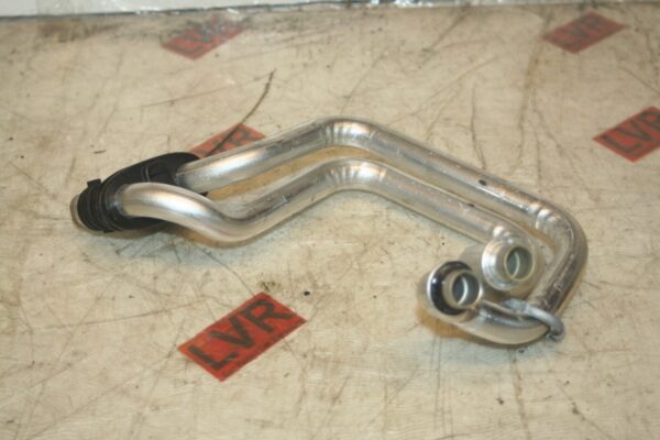 2005 VOLKSWAGEN GOLF MK5. HEATER COOLANT MATRIX PIPES