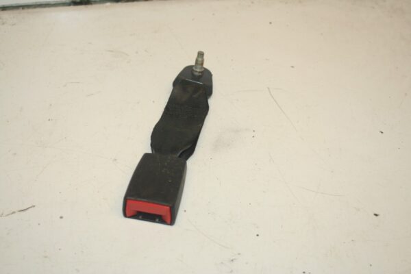 2010 CITROEN DS3. REAR SEAT BELT BUCKLE CLAMP CHIP