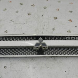 2006 MITSUBISHI SHOGUN PININ FRONT GRILLE IN WHITE