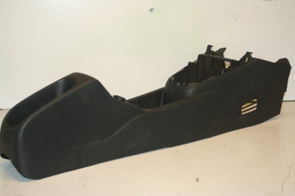 2010 CITROEN DS3. CENTRE CONSOLE 9684070077 - Image 2