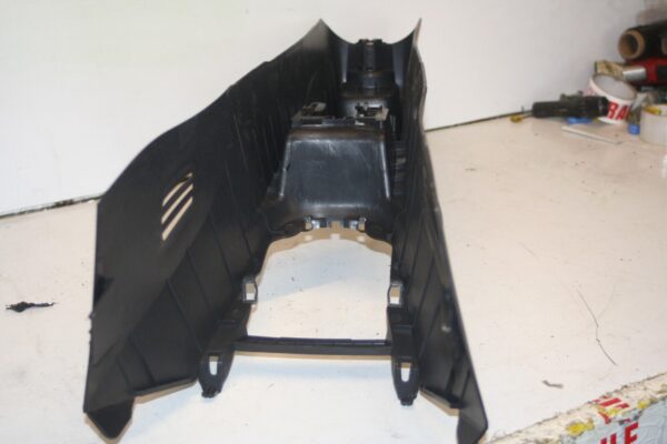 2010 CITROEN DS3. CENTRE CONSOLE 9684070077 - Image 5