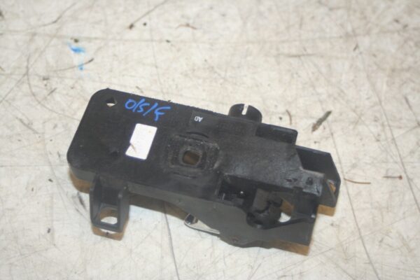 JAGUAR S TYPE. DRIVER SIDE FRONT INTERNAL DOOR HANDLE - Image 2