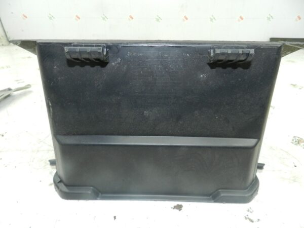2006 MITSUBISHI SHOGUN PININ GLOVEBOX LID - Image 3