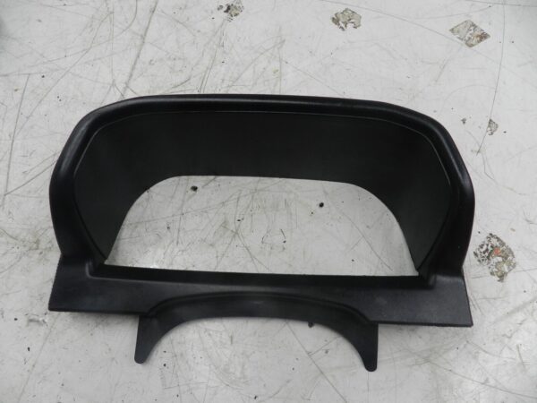 2006 MITSUBISHI SHOGUN PININ SPEEDOMETER SURROUND TRIM