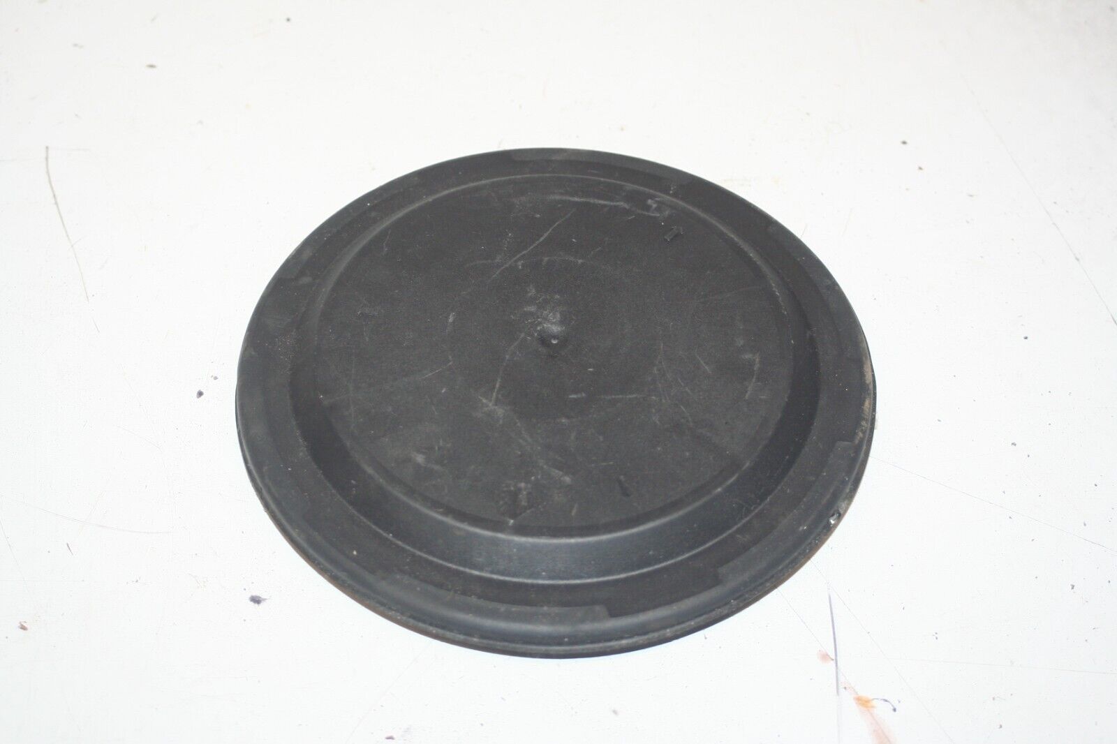 2010 CITROEN DS3. FUEL PUMP CAP COVER