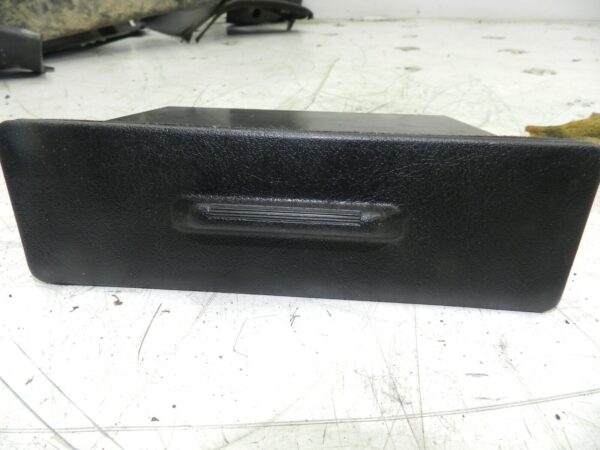 2006 MITSUBISHI SHOGUN PININ STORAGE POCKET CUBBY HOLE
