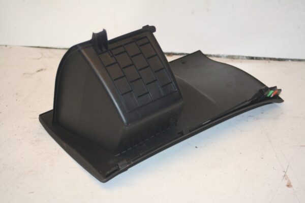 2010 CITROEN DS3. GLOVE BOX LID - Image 5