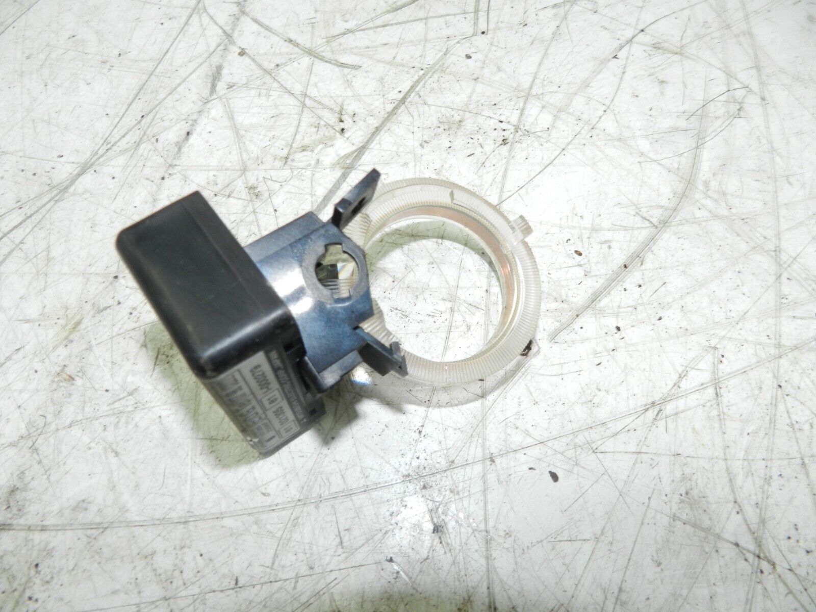 2006 MITSUBISHI SHOGUN PININ IMMOBILISER RING SENSOR MR587312
