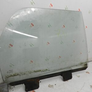1993 FORD GRANADA DORCHESTER. DRIVER SIDE REAR WINDOW GLASS