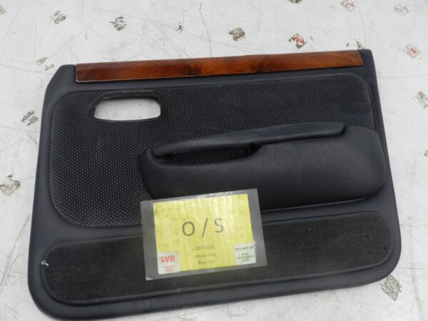 1993 FORD GRANADA DORCHESTER. DRIVER SIDE MIDDLE DOOR CARD