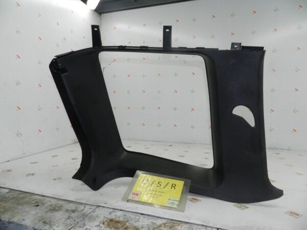 2006 LAND ROVER FREELANDER 1 FACELIFT TD4 L314. DRIVER SIDE REAR UPPER C PILLAR - Image 2
