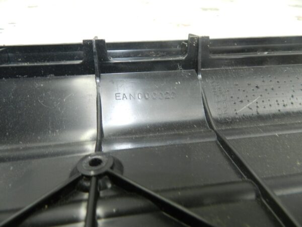 2006 LAND ROVER FREELANDER 1 FACELIFT L314. TAILGATE BOOT SILL TRIM EAN000020 - Image 6