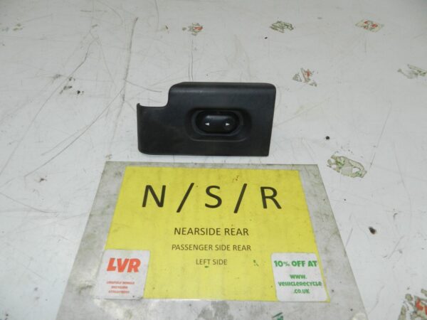 2006 LAND ROVER FREELANDER 1 FACELIFT L314. WINDOW SWITCH PASSENGER REAR