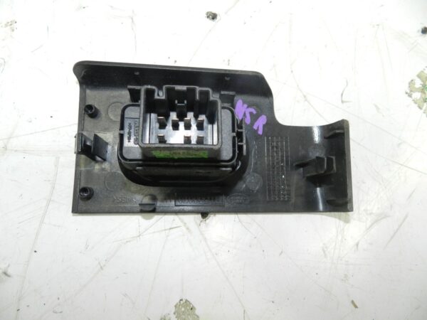 2006 LAND ROVER FREELANDER 1 FACELIFT L314. WINDOW SWITCH PASSENGER REAR - Image 4