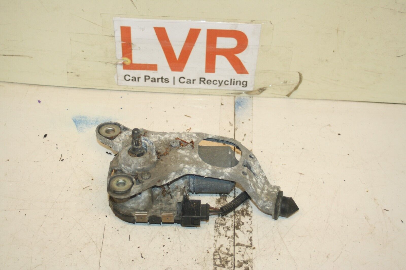 (6B) 2013 FORD FOCUS 1.0 ECOBOOST. PASSENGER SIDE NEAR SIDE WIPER MOTOR - Image 2