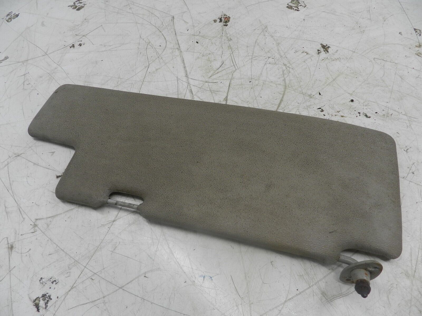 1993 FORD GRANADA DORCHESTER. DRIVER SIDE SUN VISOR - Image 3