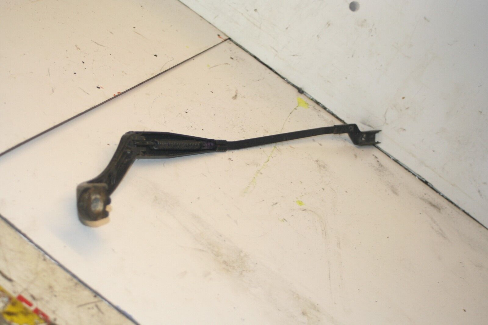 2011 FORD S MAX TITANIUM ECOBOOST. WIPER ARM - Image 2