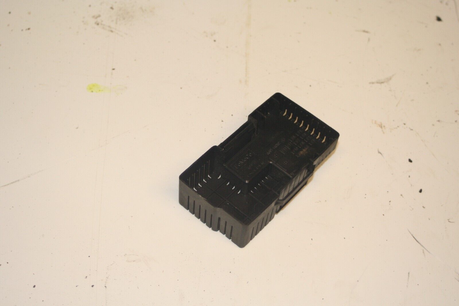 2011 FORD S MAX TITANIUM ECOBOOST. FUSE BOX BOARD LID COVER - Image 2