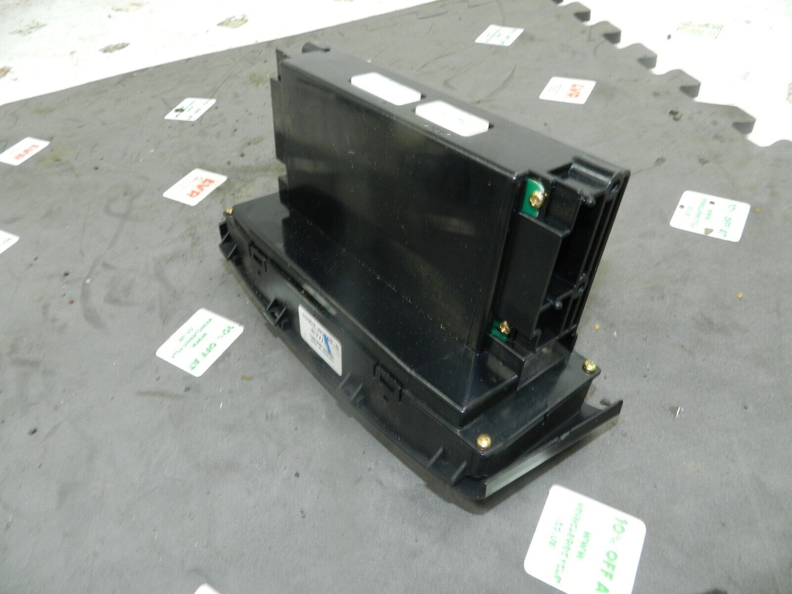 (133) 2005 TOYOTA AVENSIS. HEATER CONTROLS CLIMATE CONTROL - Image 3