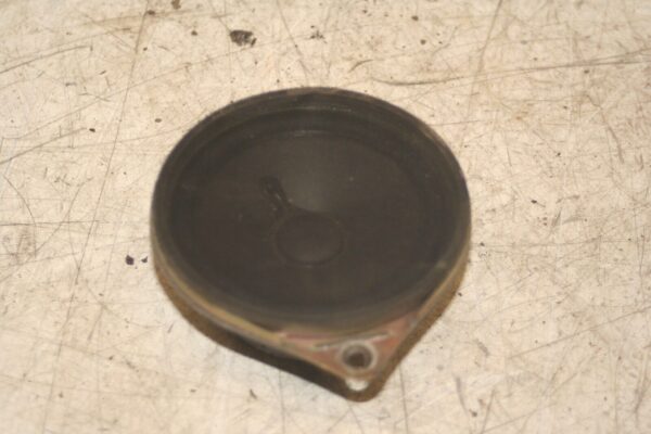 1994 MITSUBISHI PAJERO SHOGUN. SPEAKER