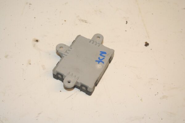 2011 FORD S MAX TITANIUM ECOBOOST. PASSENGER SIDE FRONT DOOR CONTROL ECU