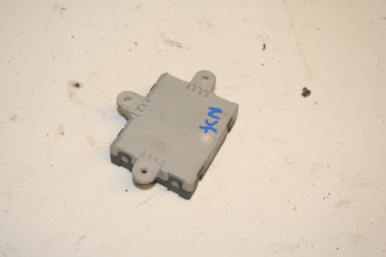 2011 FORD S MAX TITANIUM ECOBOOST. PASSENGER SIDE FRONT DOOR CONTROL ECU