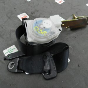 (133) 2005 TOYOTA AVENSIS. DRIVER SIDE REAR SEAT BELT