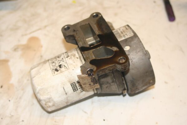 2011 FORD S MAX TITANIUM ECOBOOST. OIL FILTER HOUSING COOLER