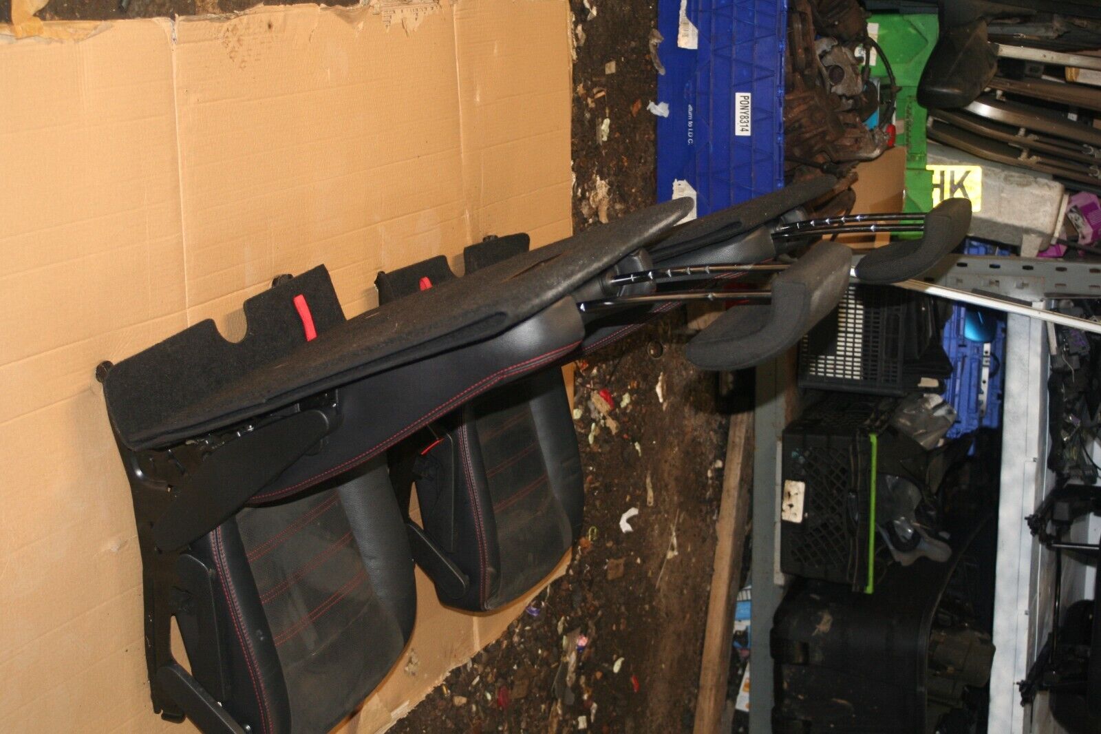 2011 FORD S MAX TITANIUM ECOBOOST. FULL SET HALF LEATHER SEATS - Image 5