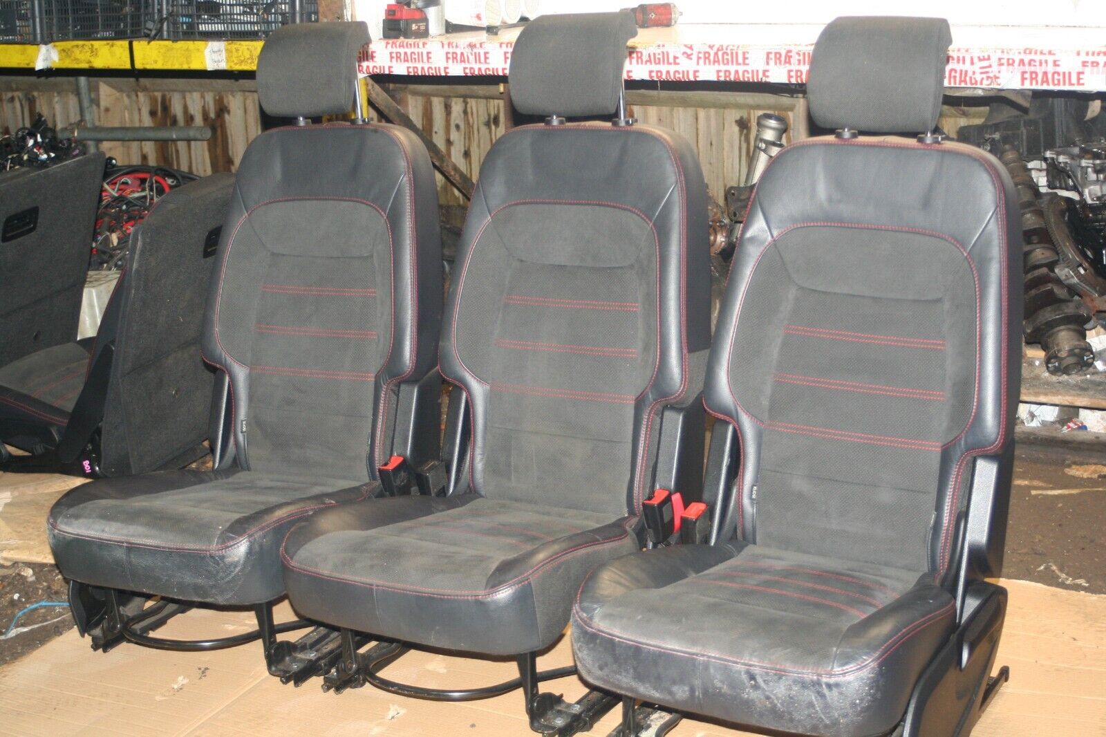 2011 FORD S MAX TITANIUM ECOBOOST. FULL SET HALF LEATHER SEATS - Image 13